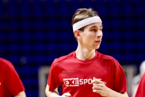 AD737C78-AC55-4589-8E20-87C5E0DCB9CA_1_201_a